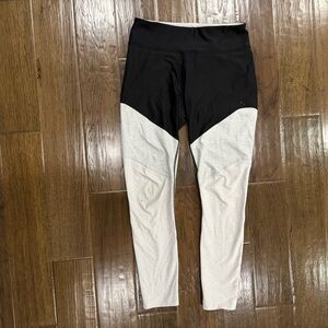 Outdoor Voices Black and White Color-Block Leggings